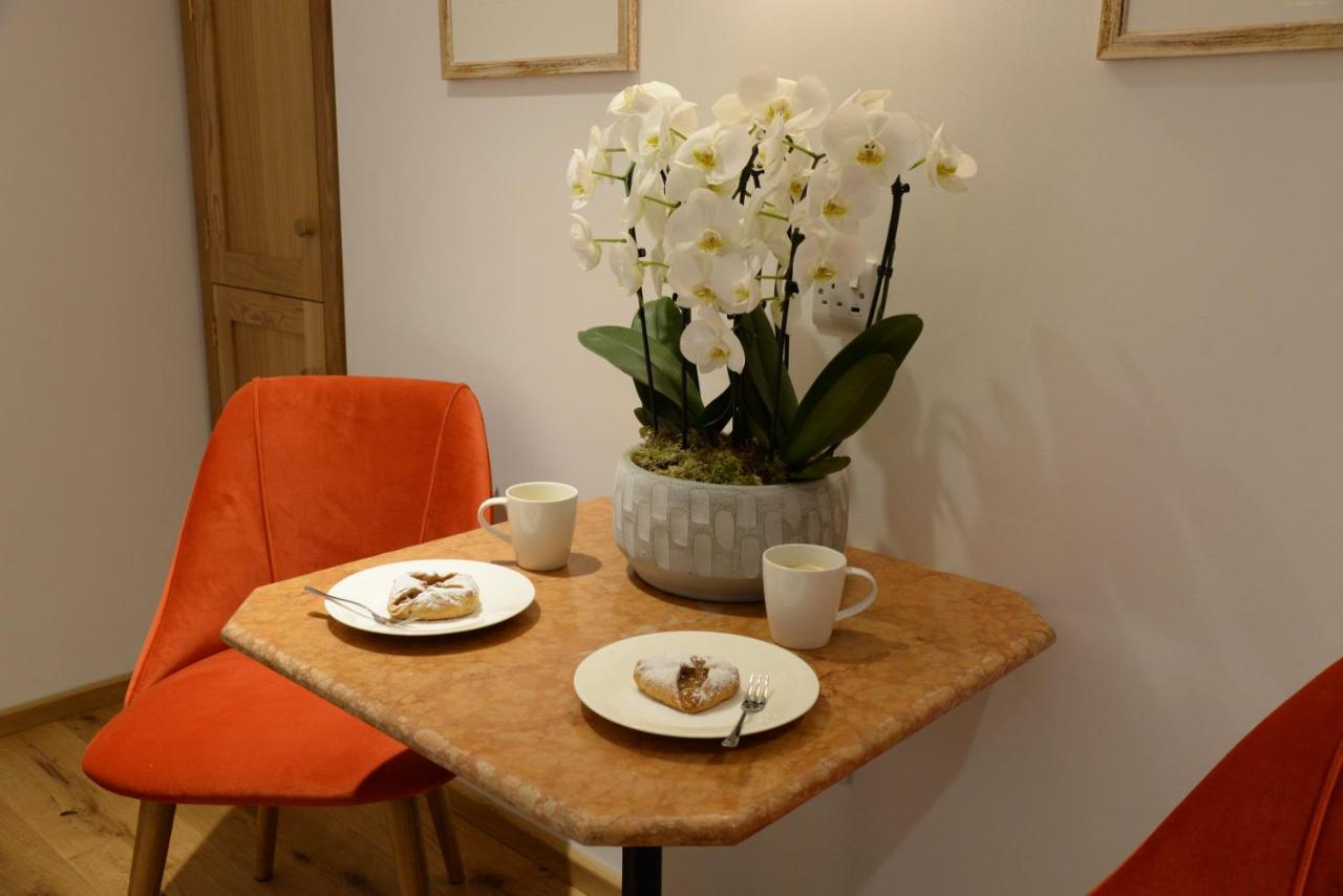 Thatchcombe B&B 원티지 외부 사진