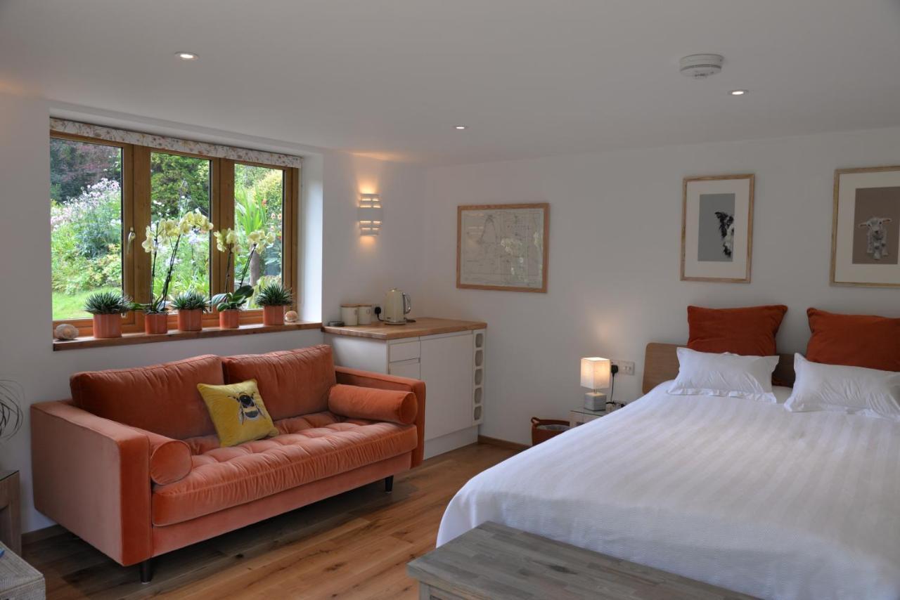 Thatchcombe B&B 원티지 외부 사진